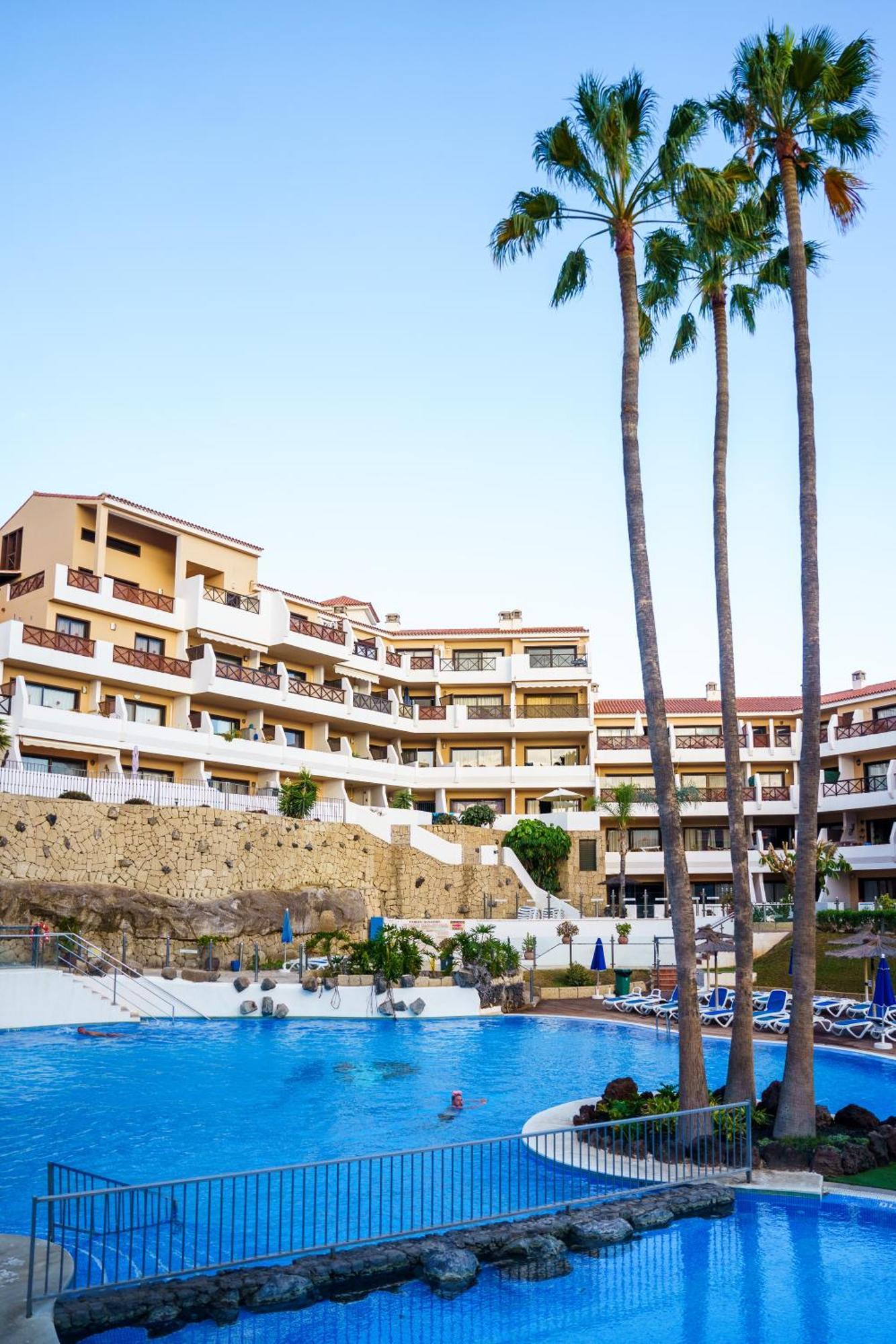 Forest Flat - Big Heated Pool, Terrace, Tv Channels, Golf Courses San Miguel de Abona Exterior photo